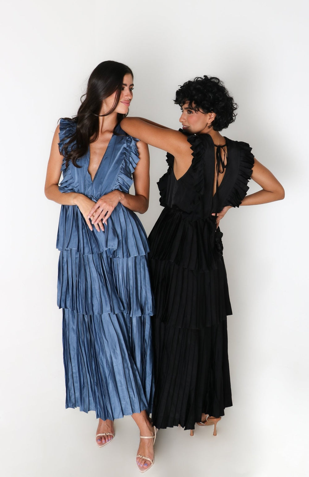 Diora - negro - Lend the Trend renta de vestidos mexico