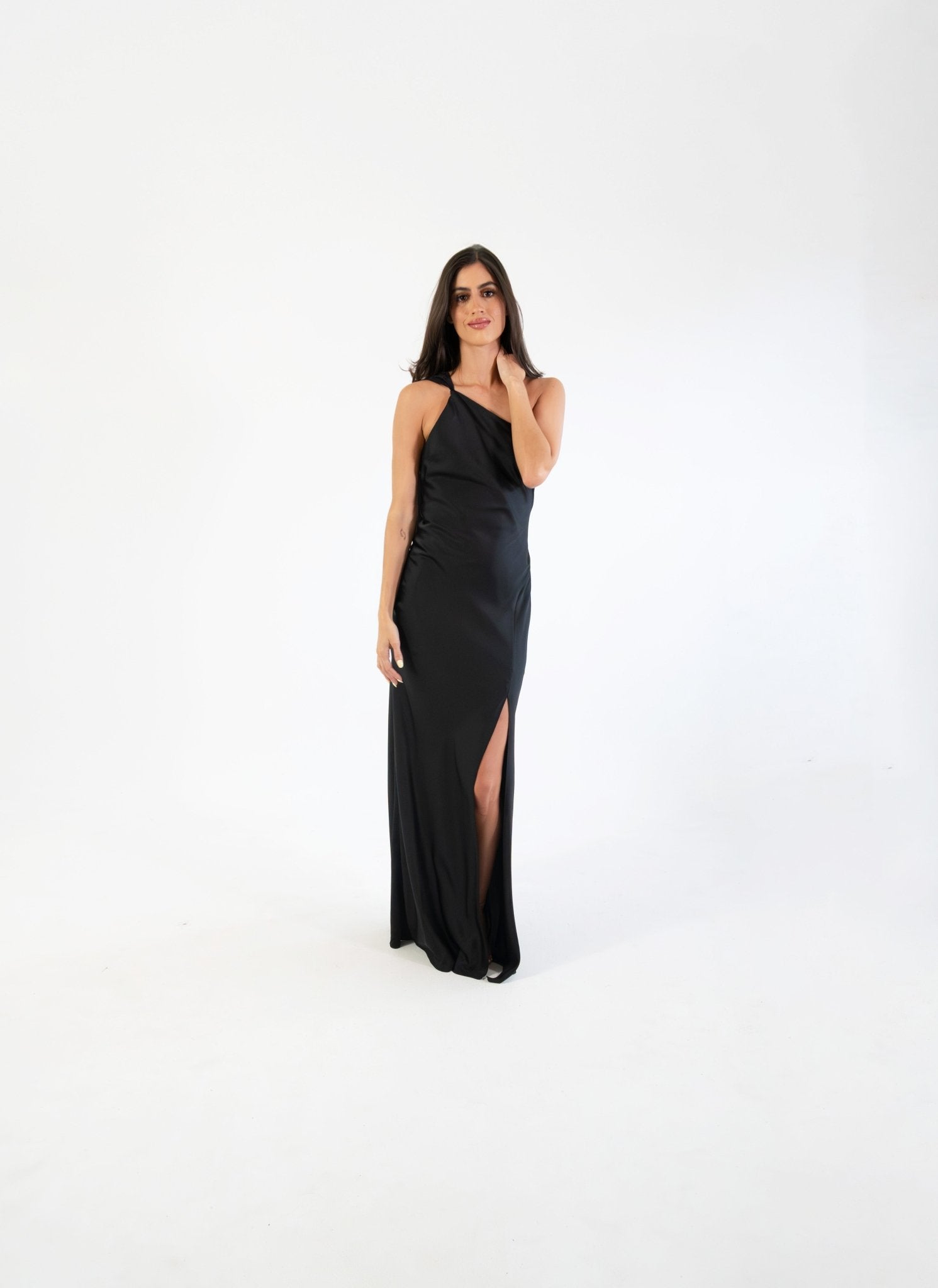 Emiliana - negro venta - Lend the Trend renta de vestidos mexico