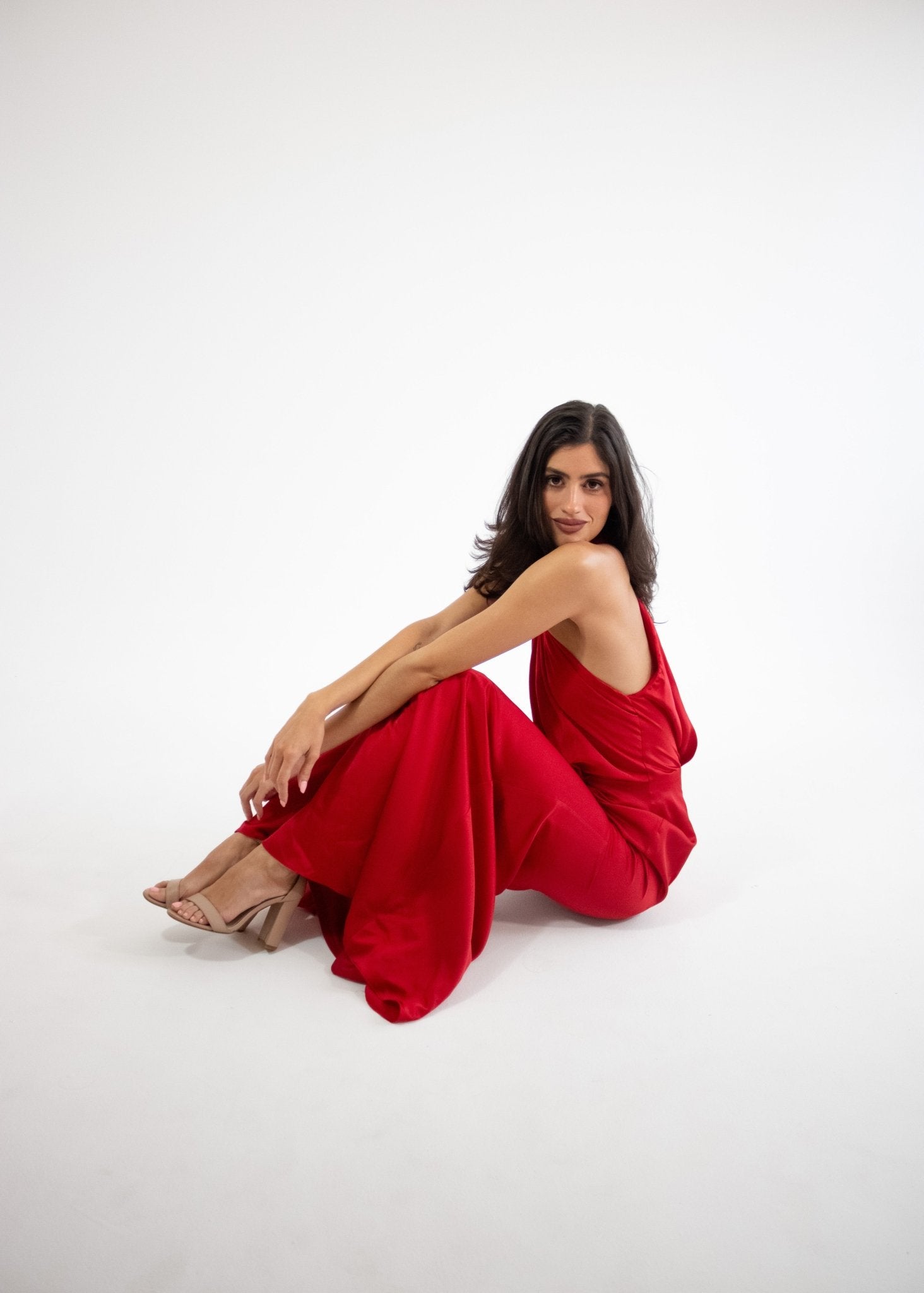 Erin - rojo vivo - Lend the Trend renta de vestidos mexico