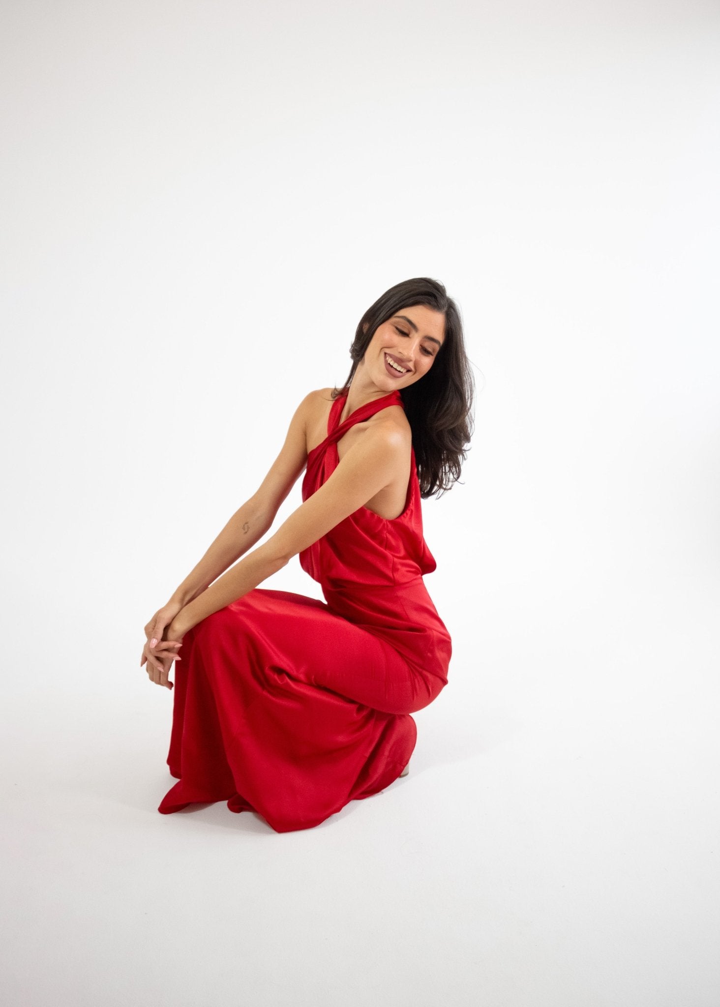 Erin - rojo vivo - Lend the Trend renta de vestidos mexico