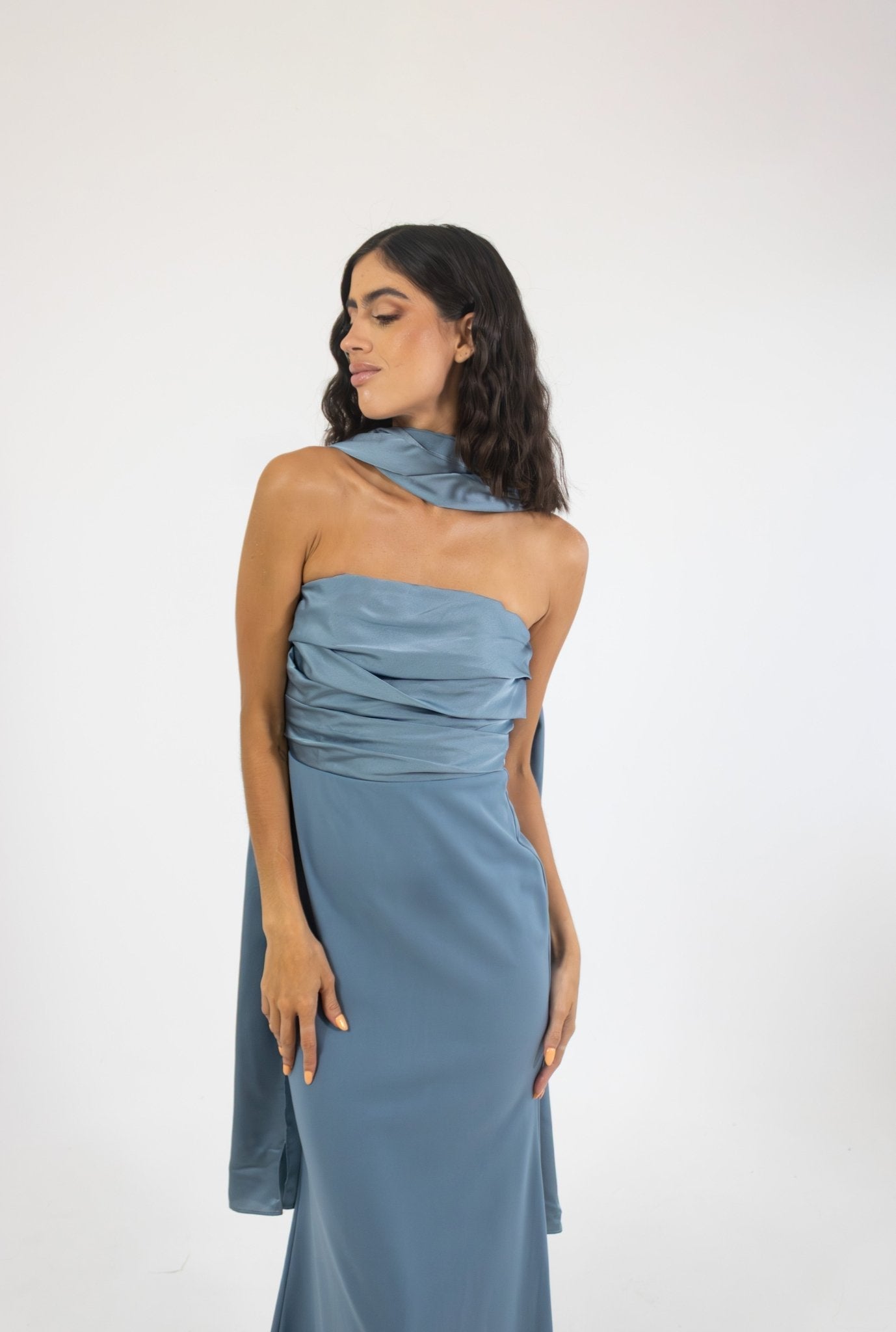 Estela - azul - Lend the Trend renta de vestidos mexico