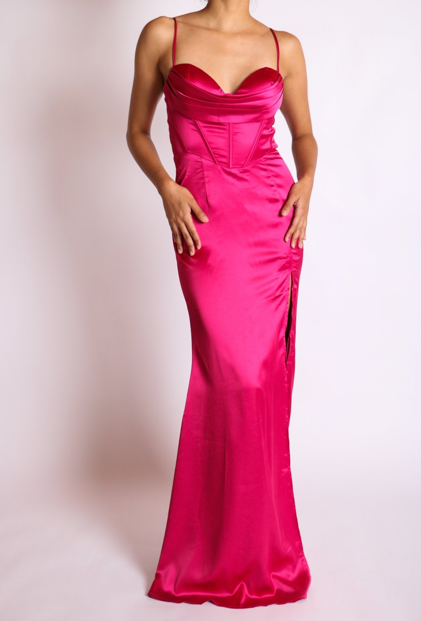 Evelyn - rosa fuchsia venta - Lend the Trend renta de vestidos mexico
