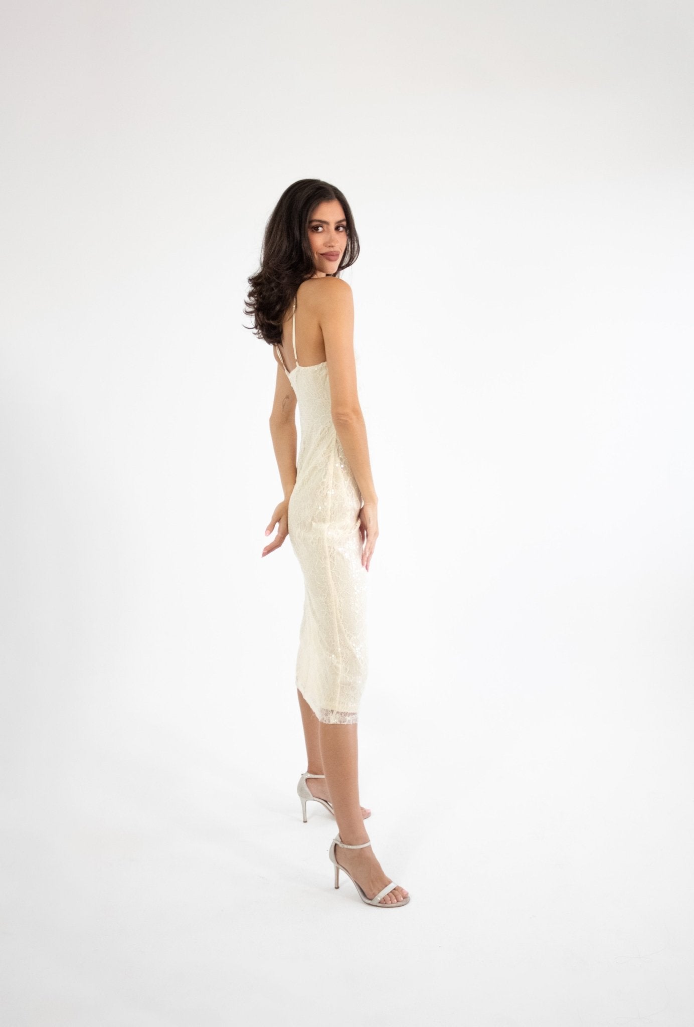 Lele - Lend the Trend renta de vestidos mexico