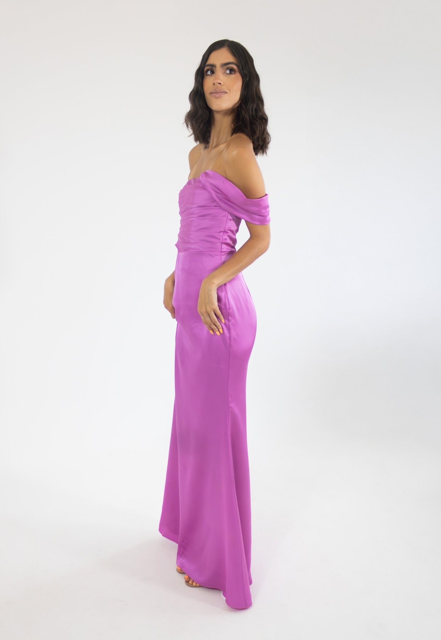 Marialy - rosa - Lend the Trend renta de vestidos mexico