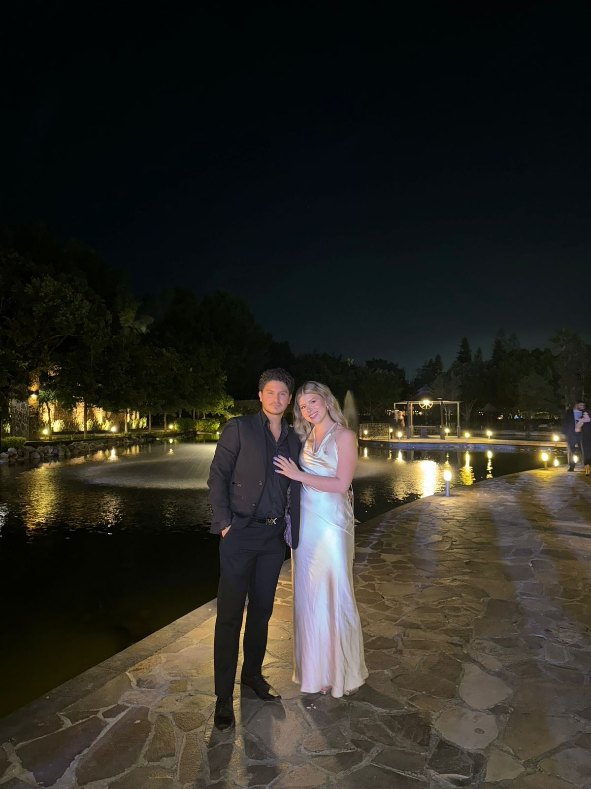 Marisa - champagne venta - Lend the Trend renta de vestidos mexico