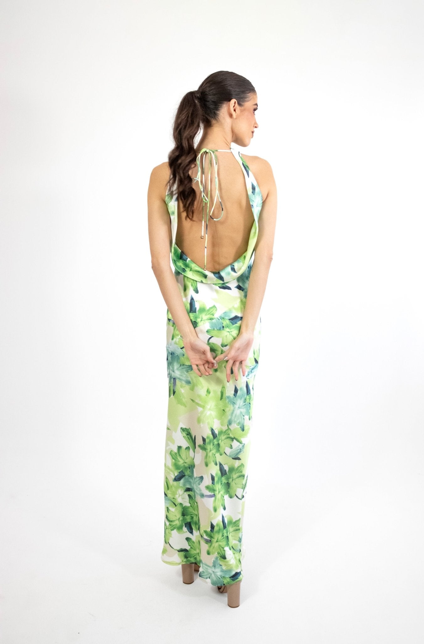 Marisa - estampado - Lend the Trend renta de vestidos mexico