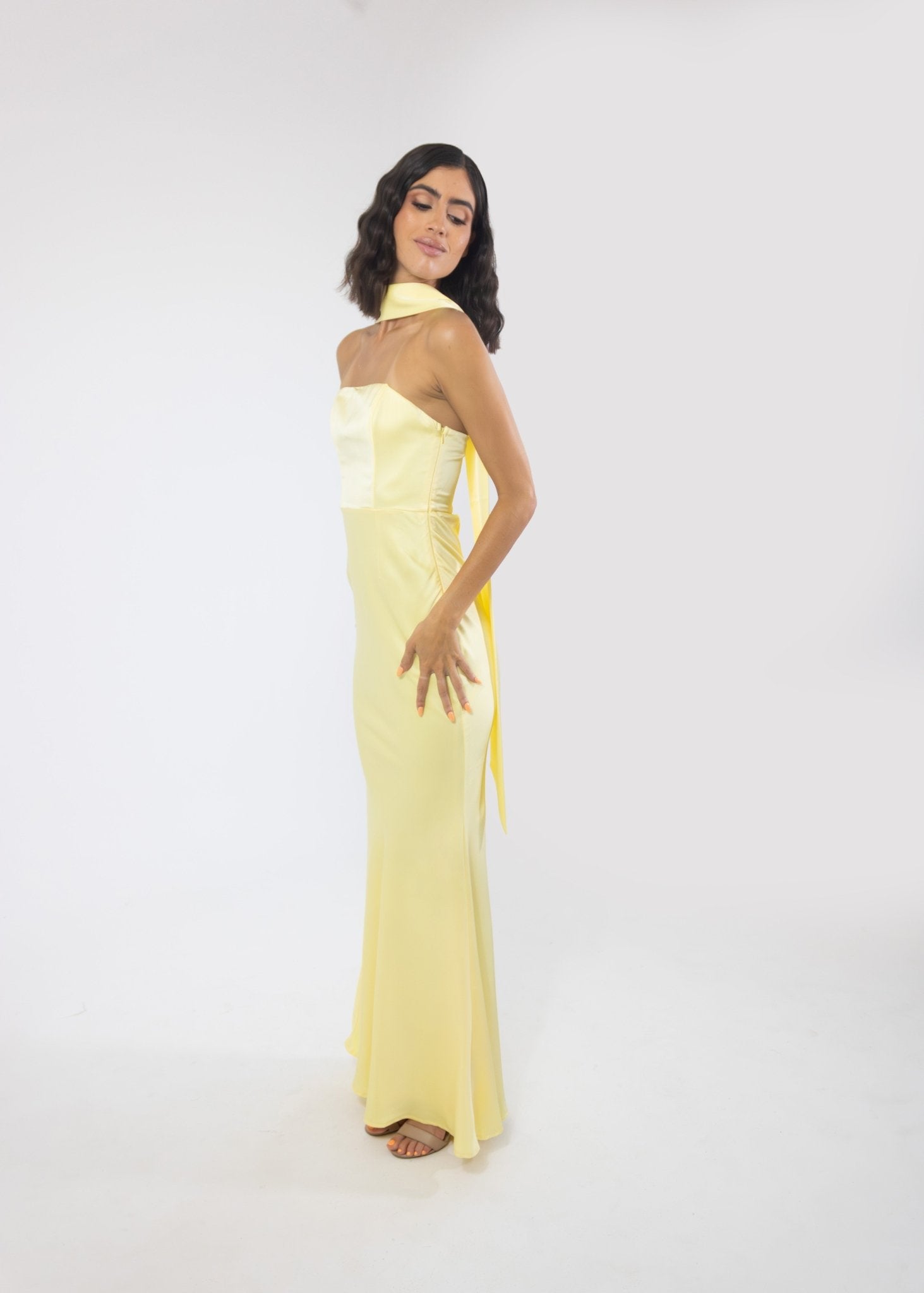 Samia - Lend the Trend renta de vestidos mexico