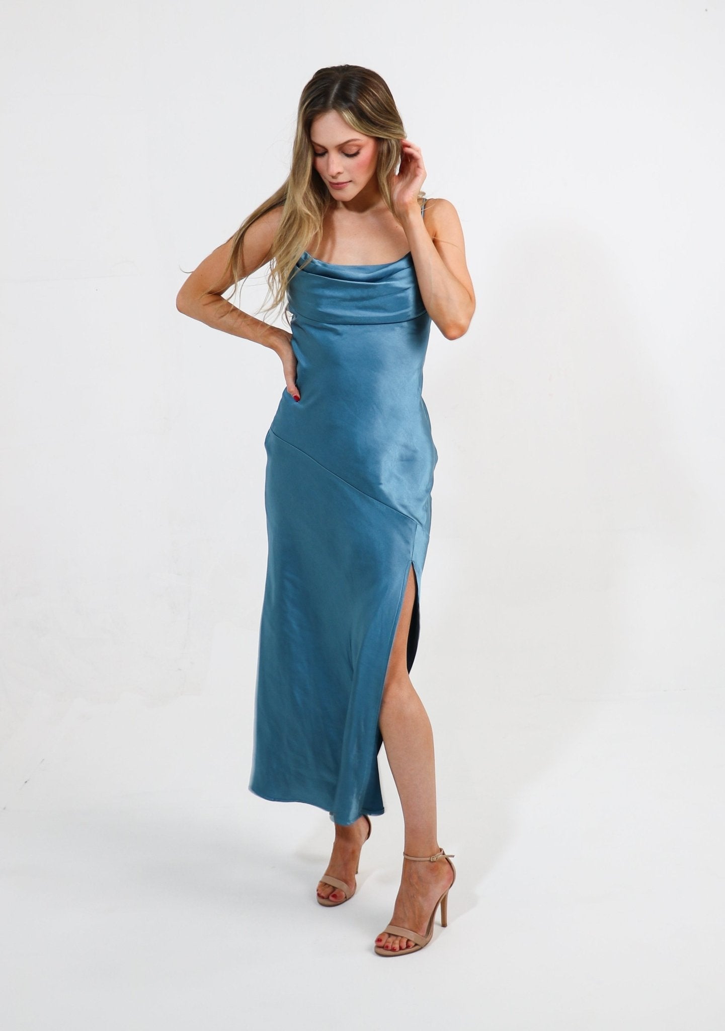 Tabata - azul oscuro - Lend the Trend renta de vestidos mexico