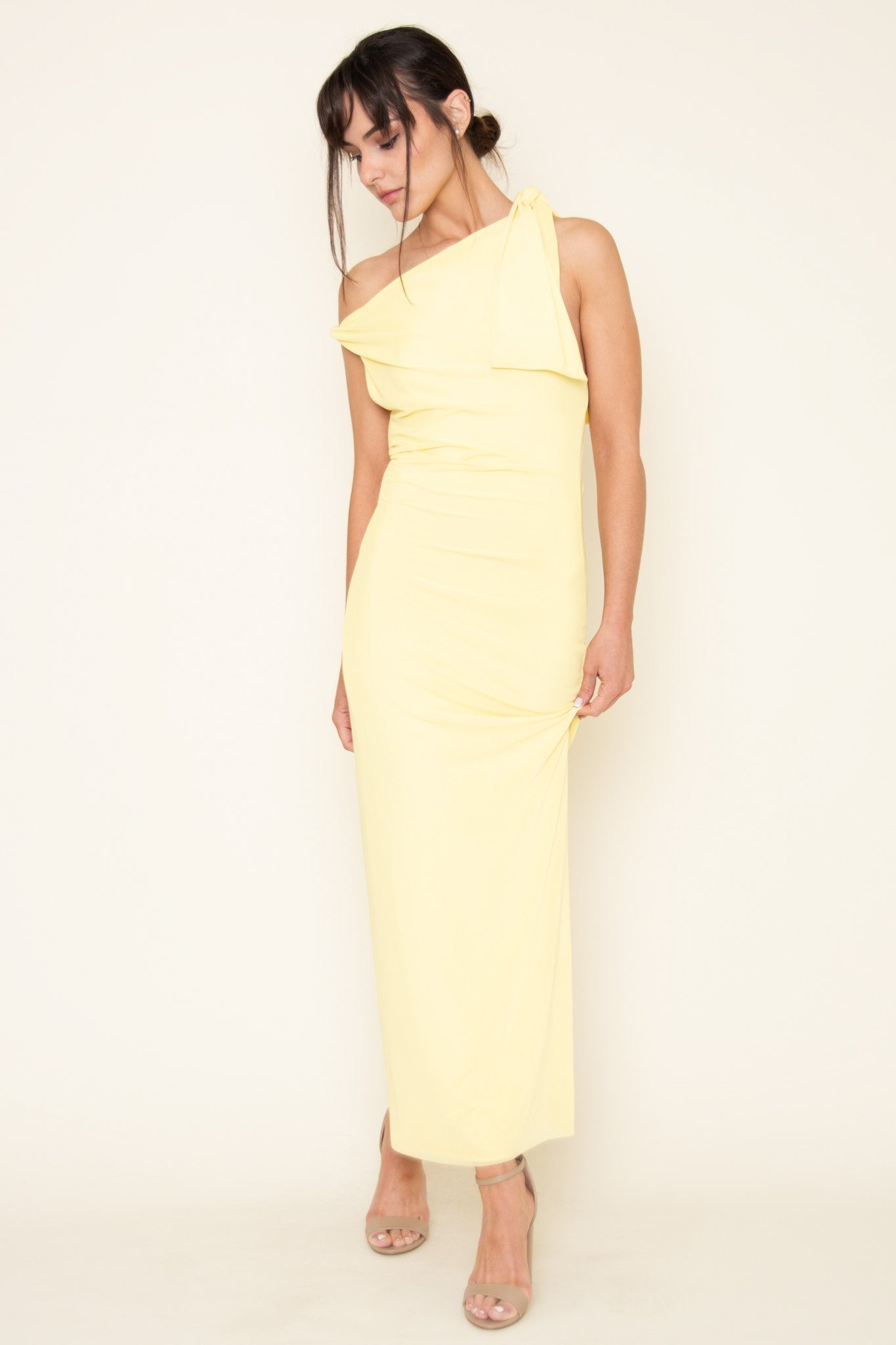 Titi - amarillo - Lend the Trend renta de vestidos mexico