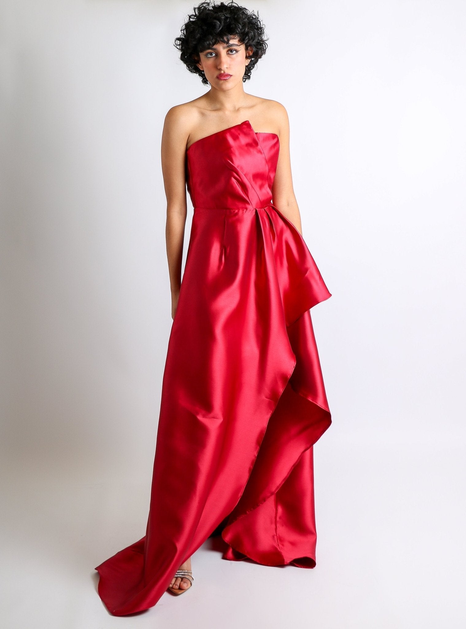 Aina - Lend the Trend renta de vestidos mexico