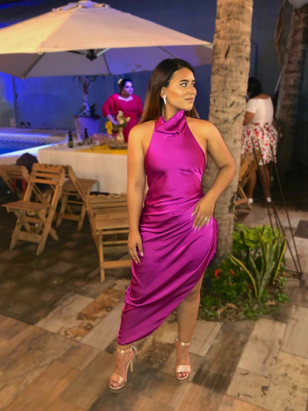Akira - Lend the Trend renta de vestidos mexico