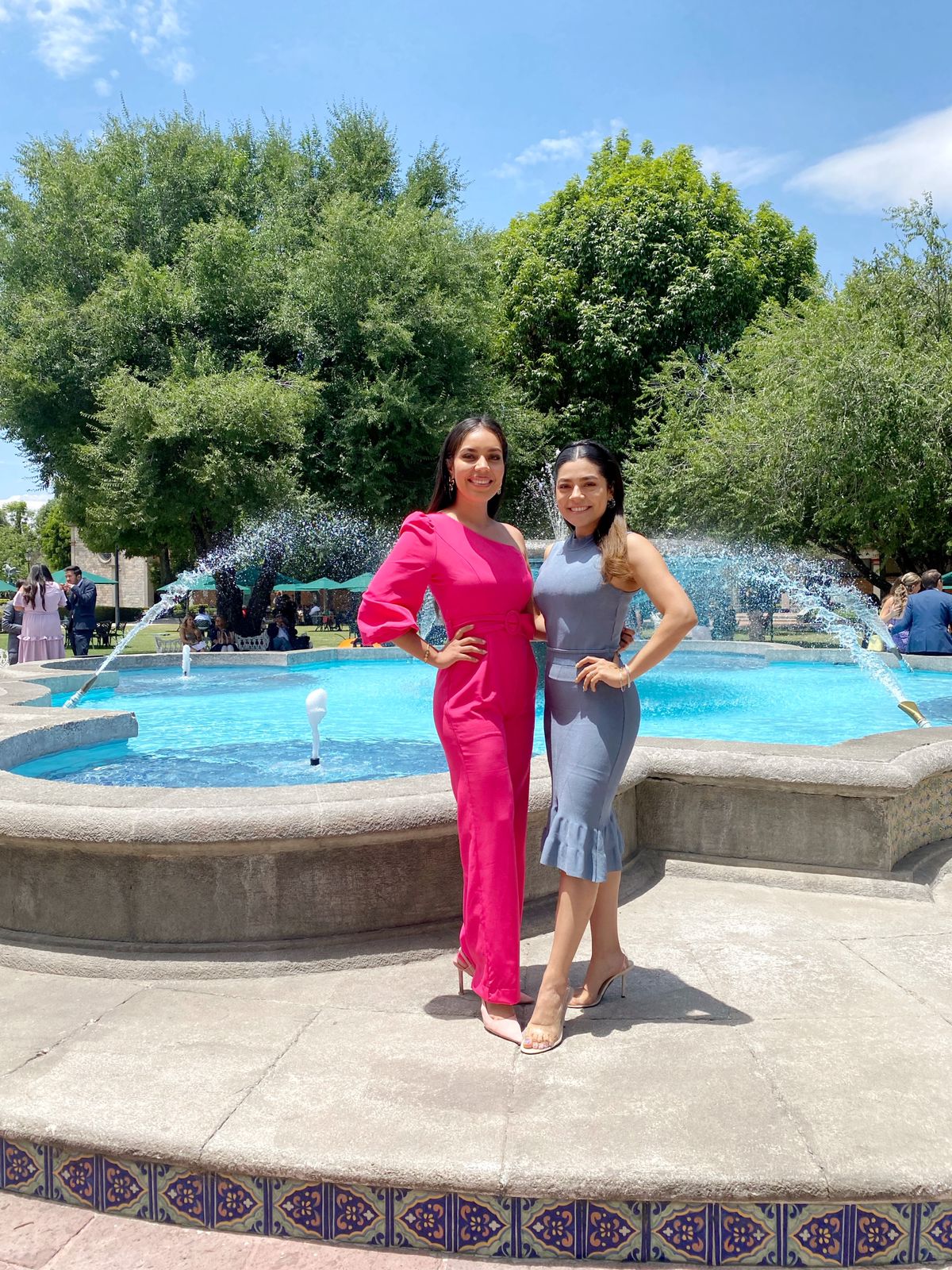 Alia - vestido corto - Lend the Trend renta de vestidos mexico