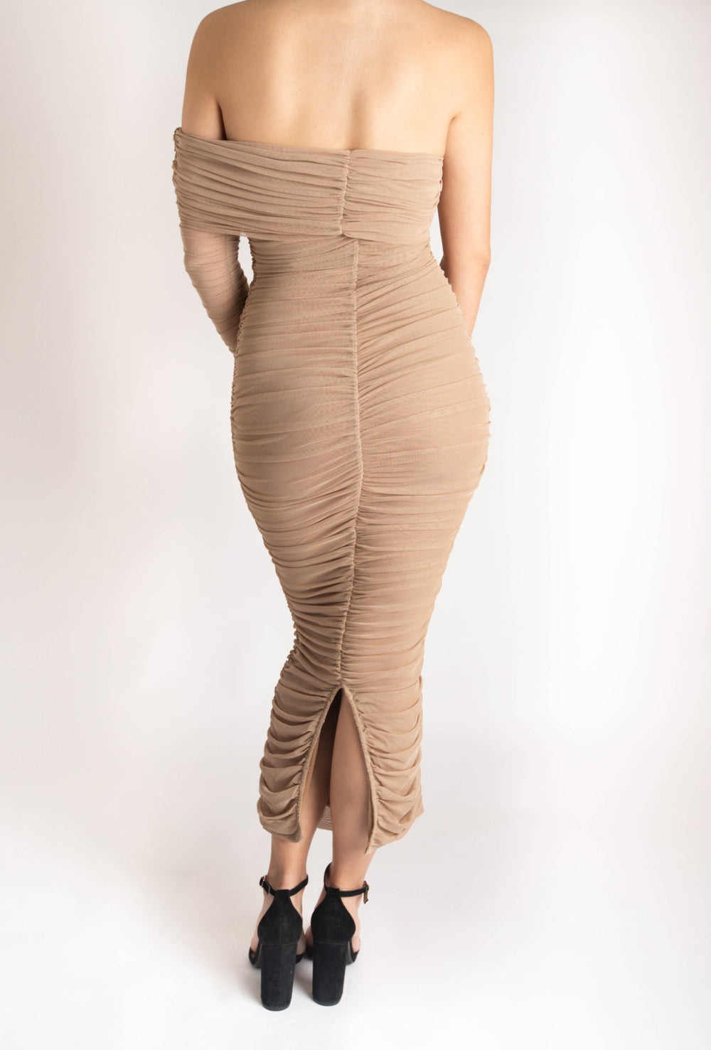 Aline - nude - Lend the Trend renta de vestidos mexico