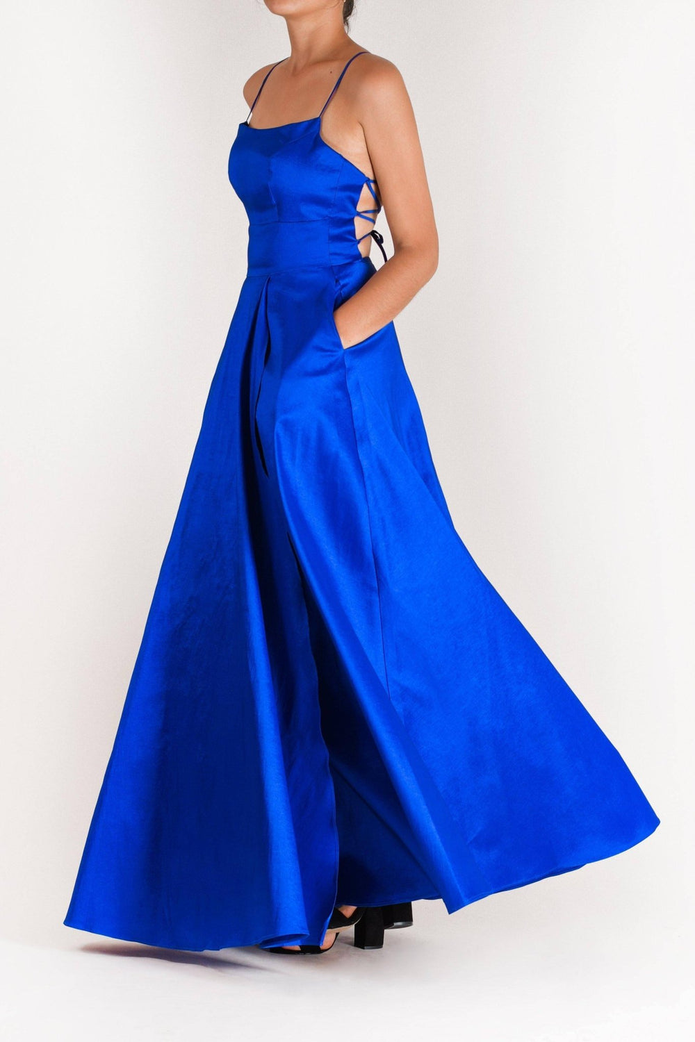 Amaral - vestido largo - Lend the Trend renta de vestidos mexico