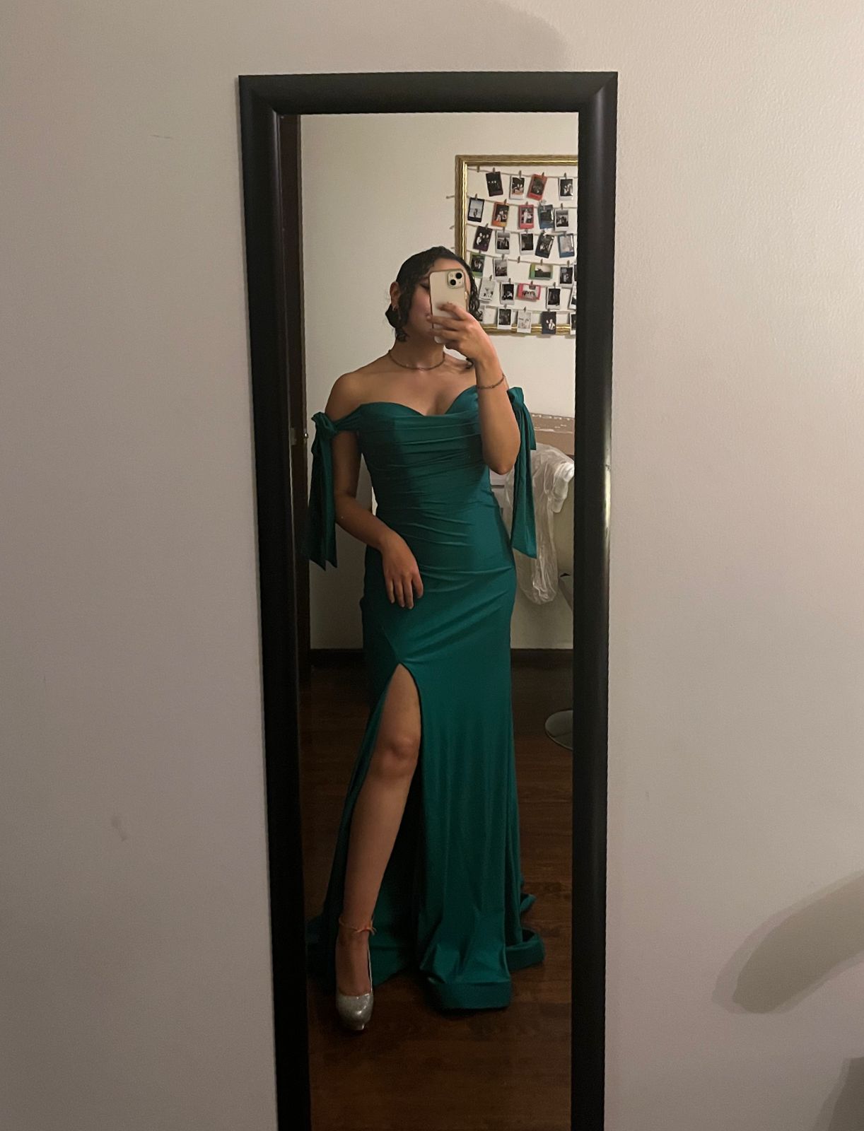 Arita - verde esmeralda venta - Lend the Trend renta de vestidos mexico