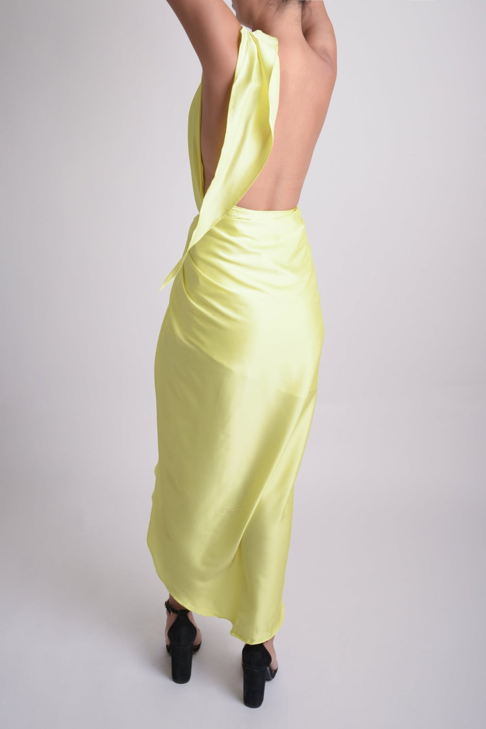 Celine - verde/amarillo limón - Lend the Trend renta de vestidos mexico