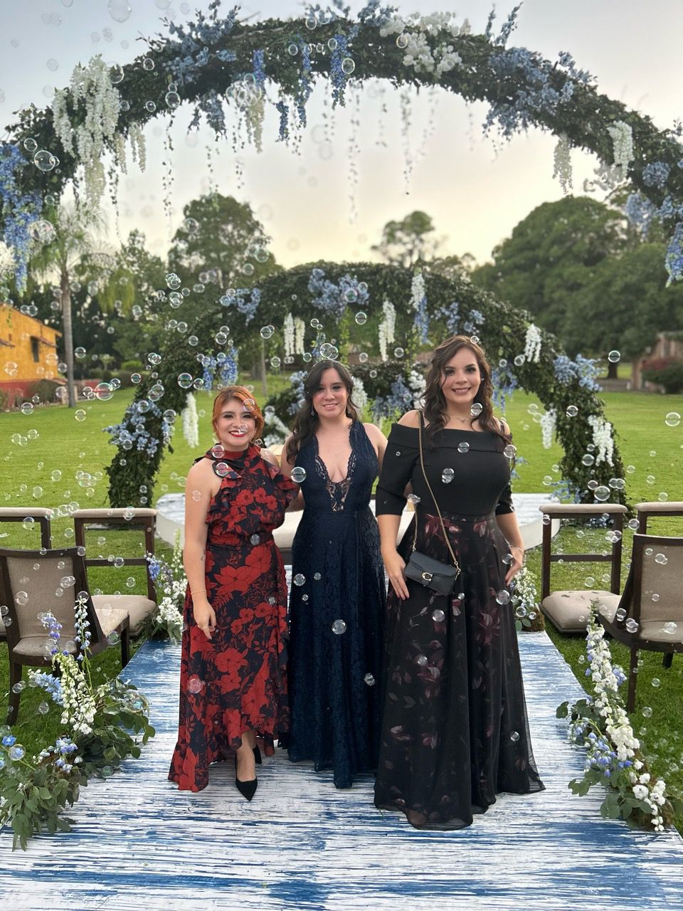 Clementina - Lend the Trend renta de vestidos mexico