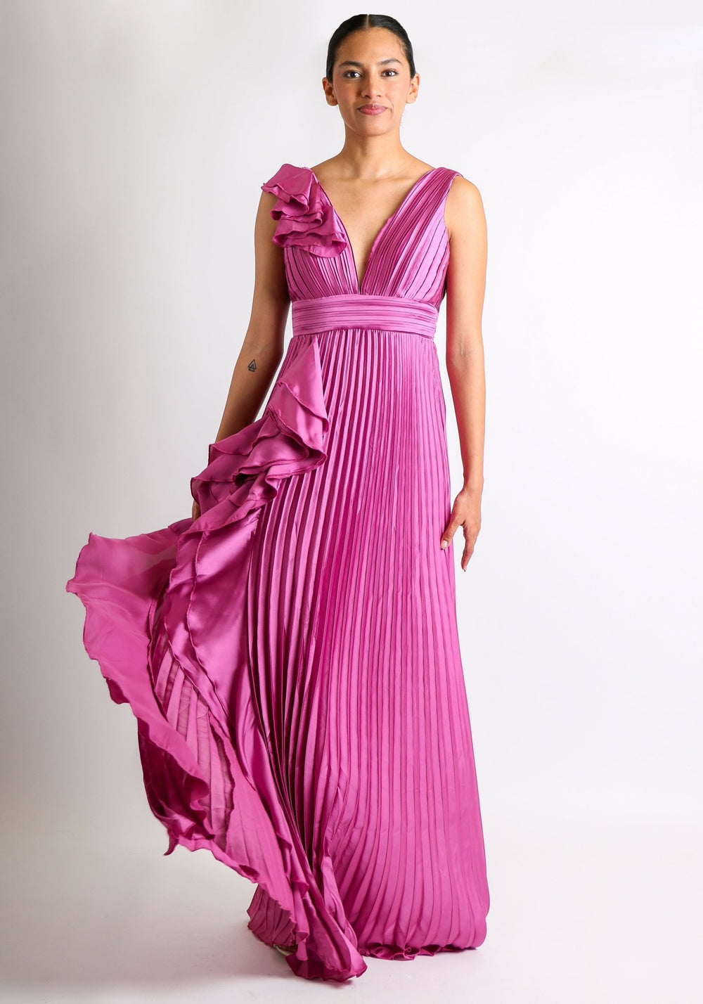 Dorota - rosa satin - Lend the Trend renta de vestidos mexico