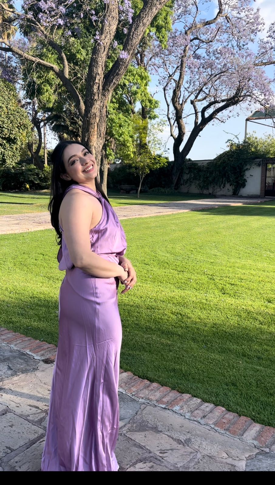 Erin - morado - Lend the Trend renta de vestidos mexico