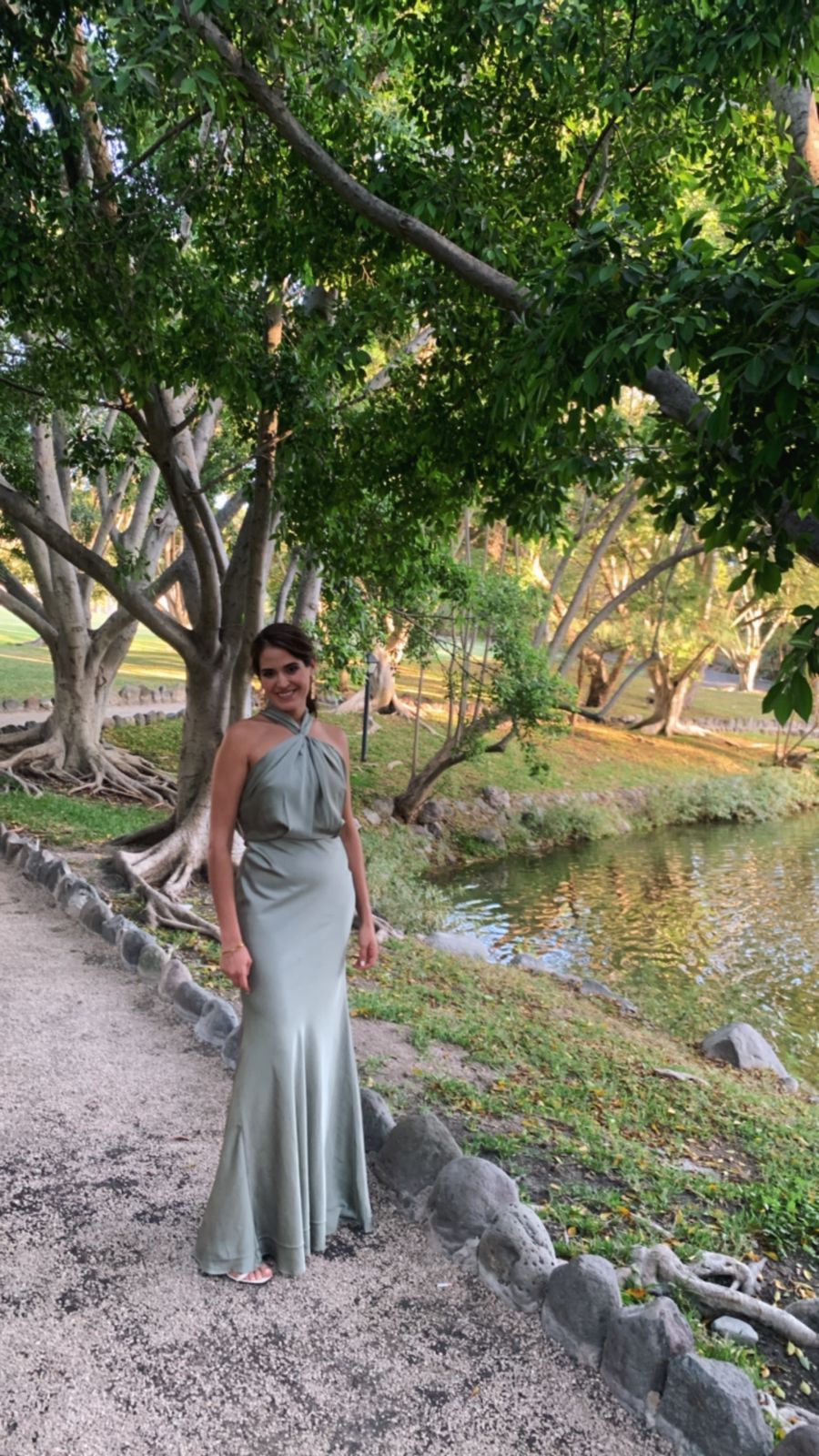 Erin - verde claro - Lend the Trend renta de vestidos mexico