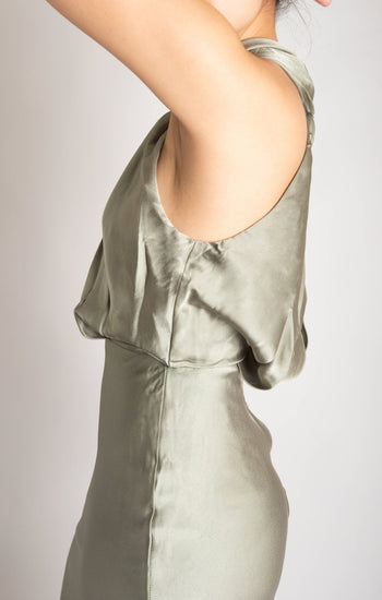 Erin - verde claro - Lend the Trend renta de vestidos mexico