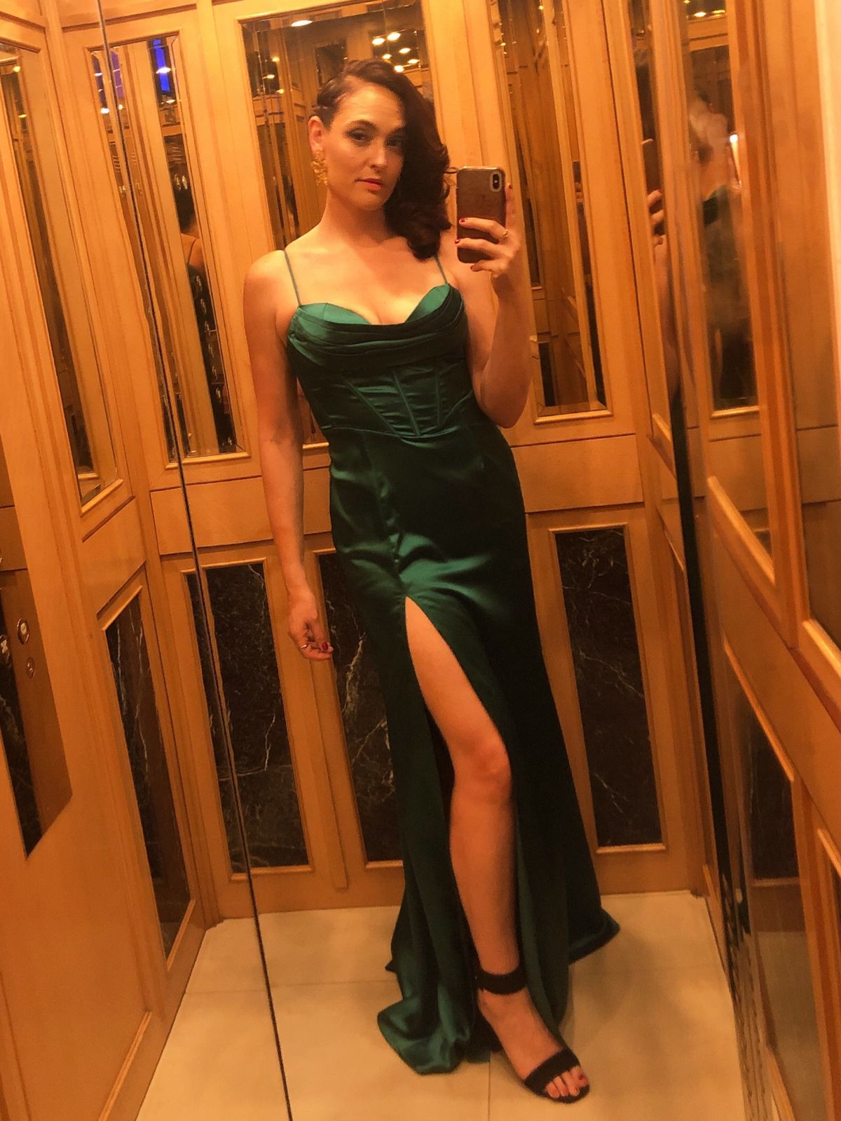 Evelyn - verde - Lend the Trend renta de vestidos mexico