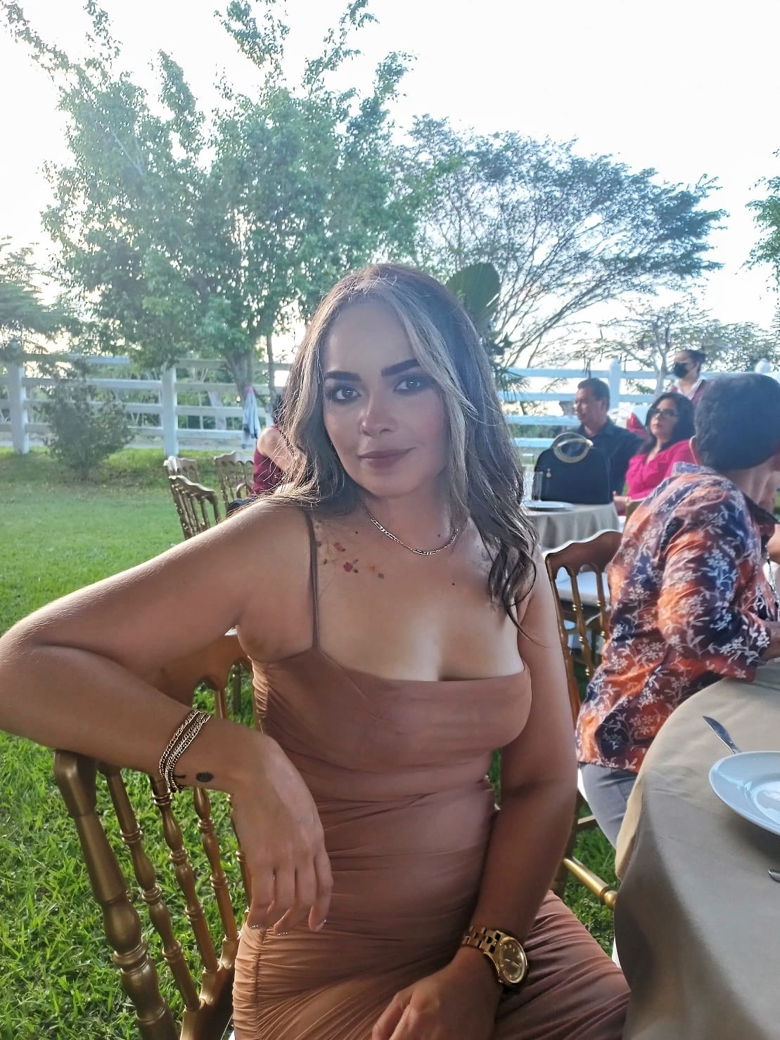 Fornarina - nude - Lend the Trend renta de vestidos mexico