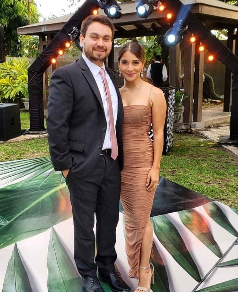 Fornarina - nude - Lend the Trend renta de vestidos mexico