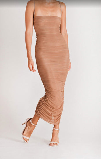 Fornarina - nude - Lend the Trend renta de vestidos mexico