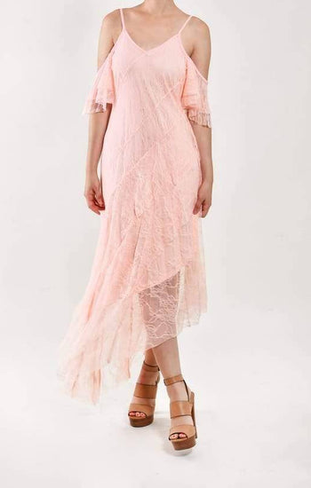 Hilda - vestido rosa - Lend the Trend renta de vestidos mexico