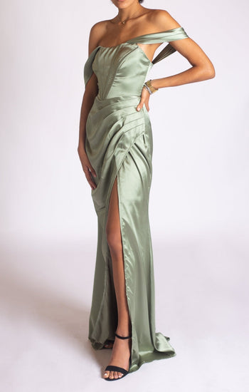 Laiah - verde venta SN - Lend the Trend renta de vestidos mexico