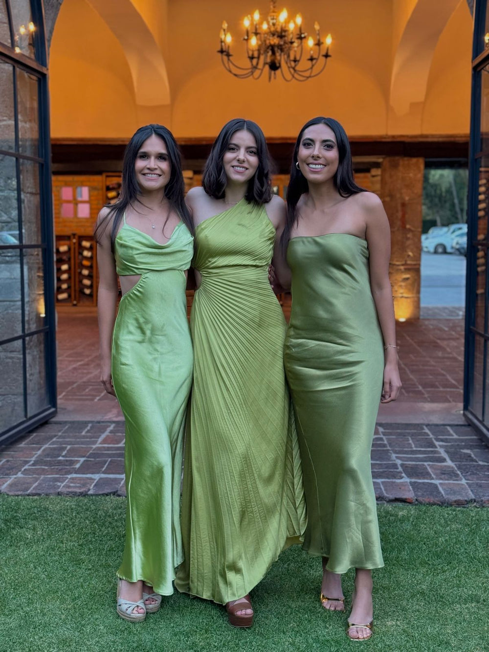Leia - lima - Lend the Trend renta de vestidos mexico