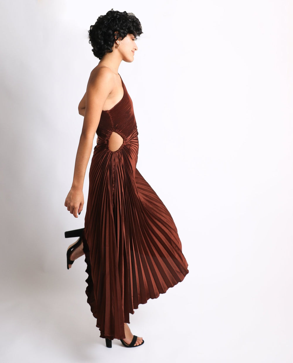 Leia - mocha - Lend the Trend renta de vestidos mexico