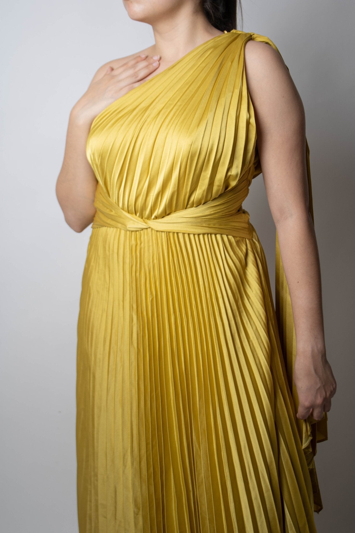 Mabela - amarillo venta - Lend the Trend renta de vestidos mexico