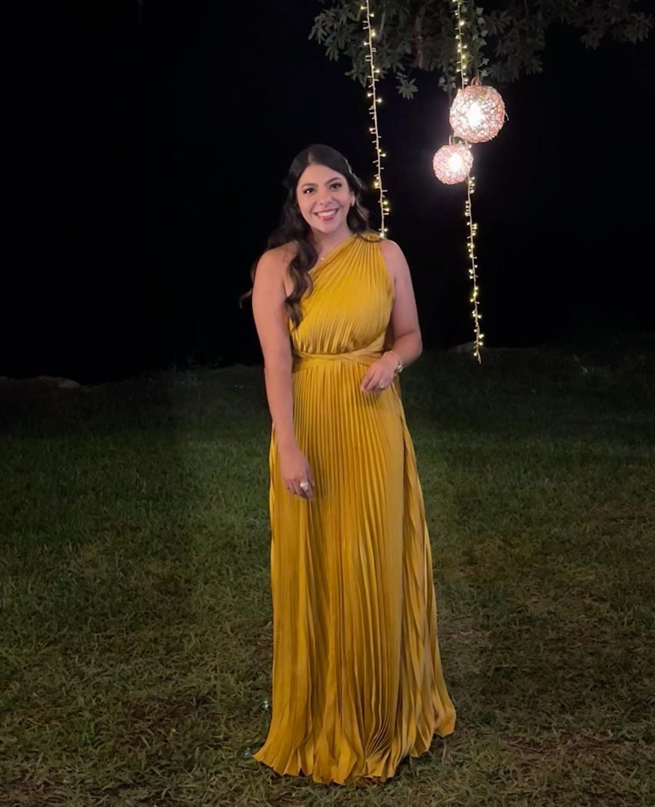 Mabela - amarillo venta - Lend the Trend renta de vestidos mexico