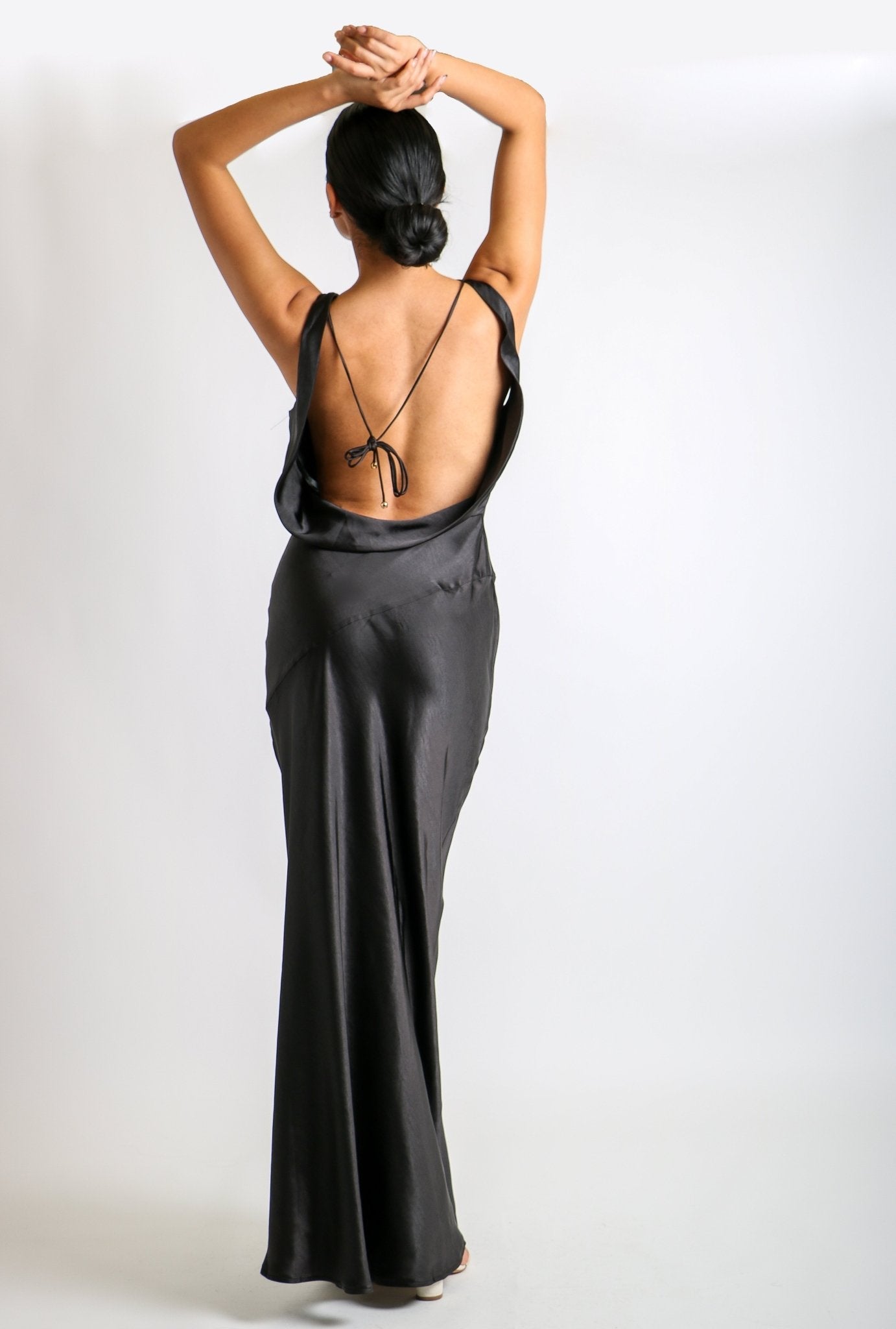 Marisa - negro - Lend the Trend renta de vestidos mexico