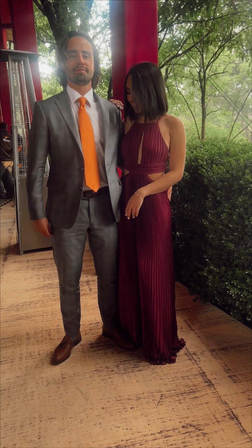 Milla - morado venta - Lend the Trend renta de vestidos mexico