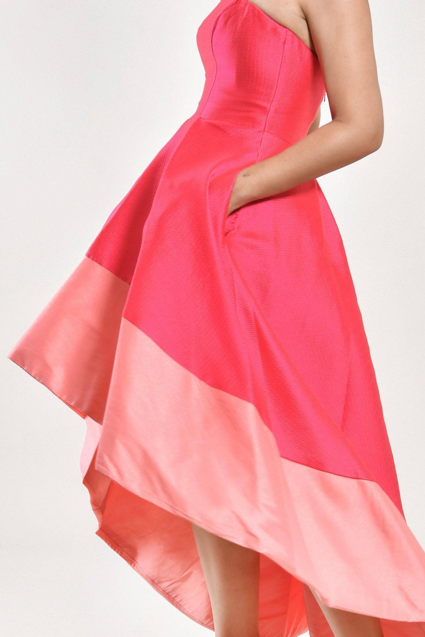 Monique - Lend the Trend renta de vestidos mexico