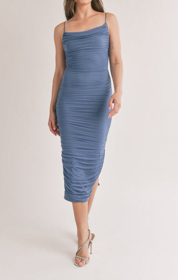 Pamela - azul acero - Lend the Trend renta de vestidos mexico