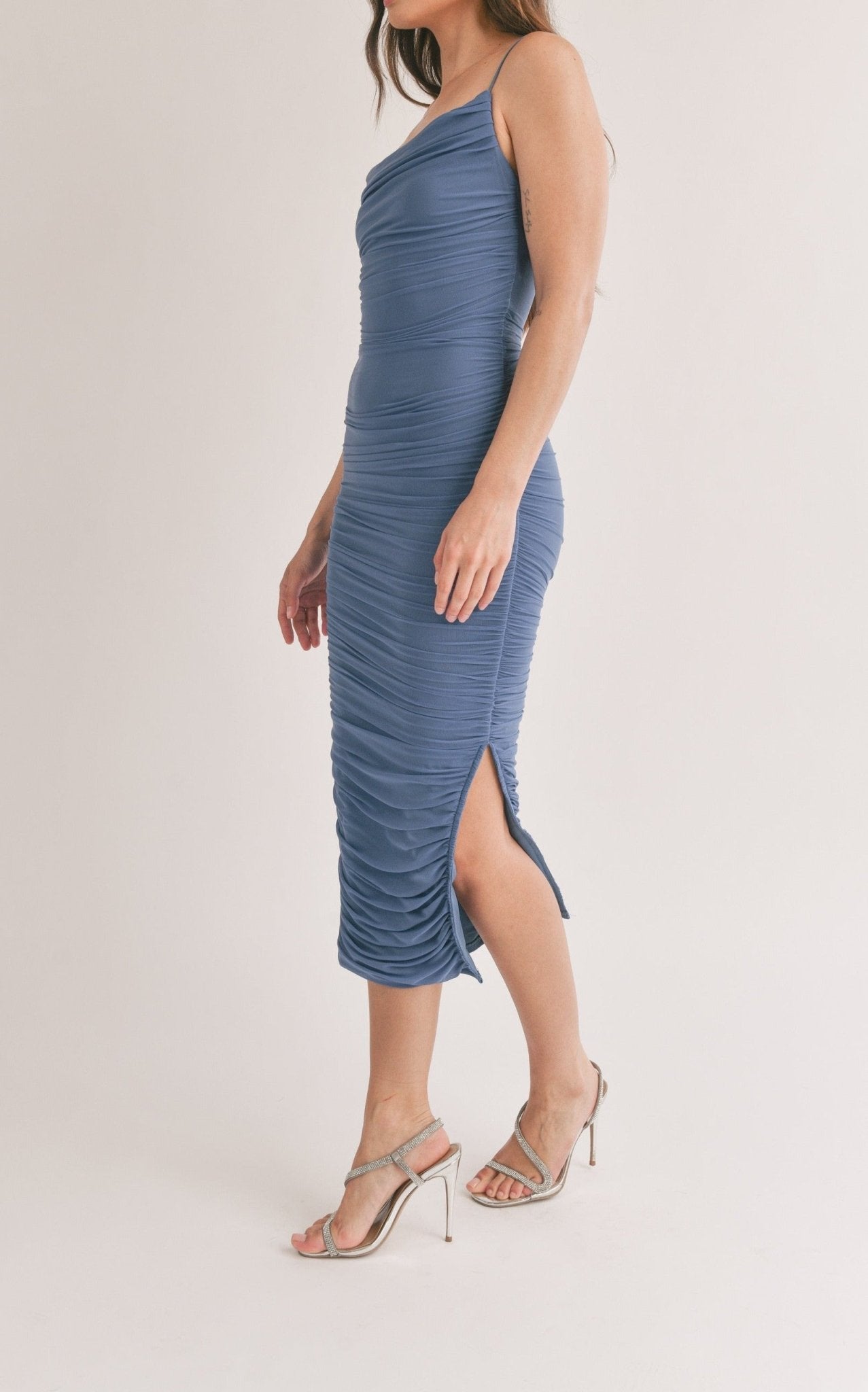 Pamela - azul acero venta - Lend the Trend renta de vestidos mexico