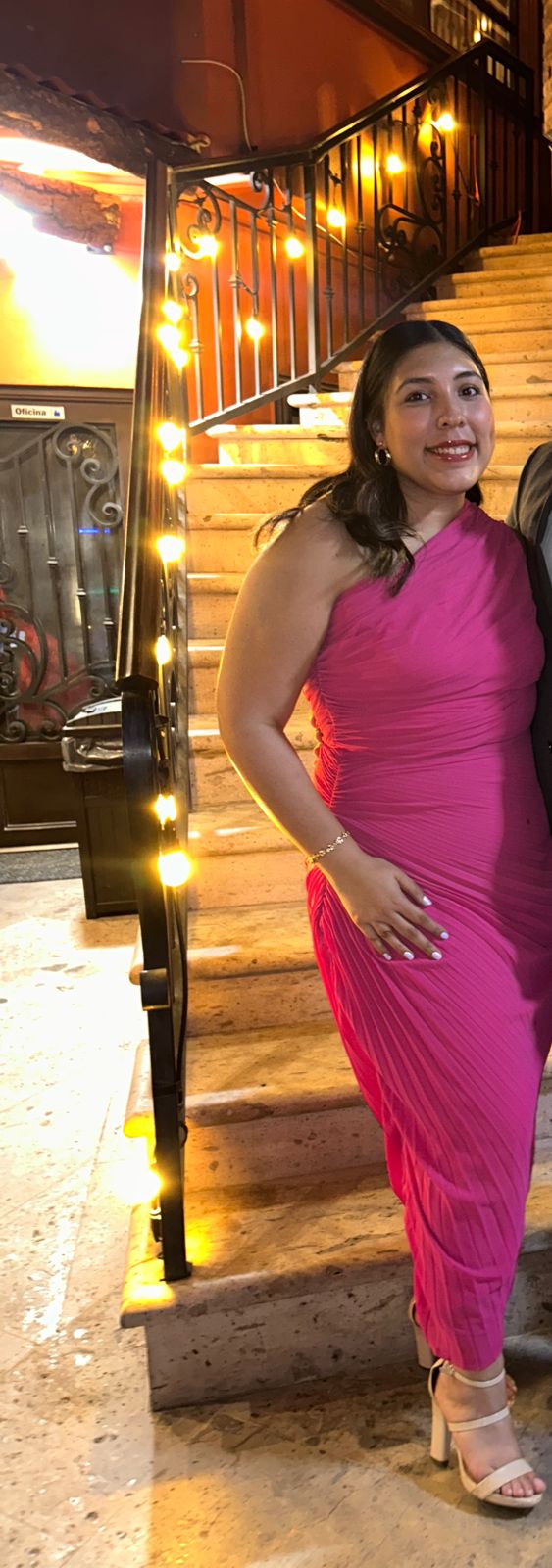 Soraya - venta rosa - Lend the Trend renta de vestidos mexico