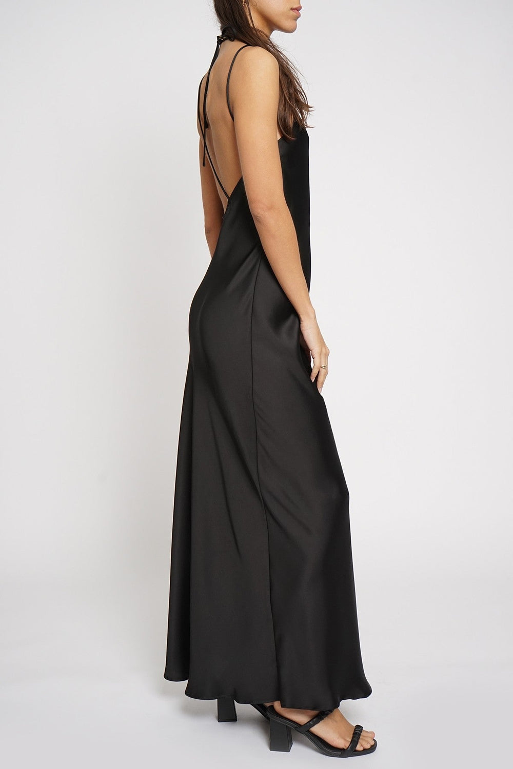 Tamara - negro - Lend the Trend renta de vestidos mexico